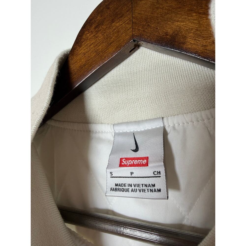 Supreme X Nike Ripstop Pullover - image 5